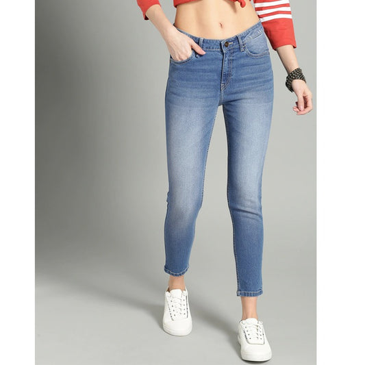Women Blue Skinned Fit MID-RISE Stretchable Cropped Jeans